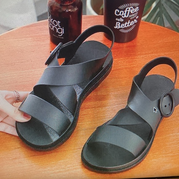 NWOT - PVC Rubber Women’s Casual Summer Sandals - Sz 37 - Picture 3 of 14